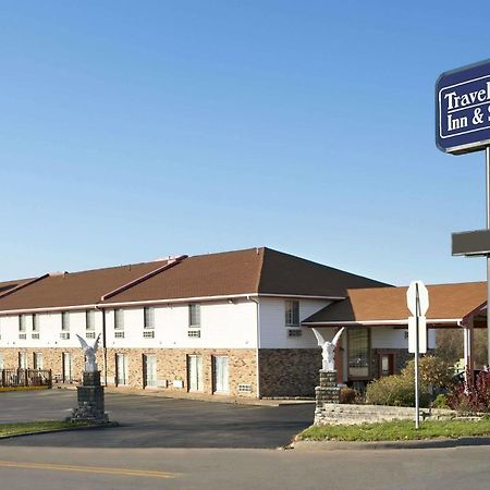 Travelodge Inn & Suites By Wyndham Muscatine Luaran gambar